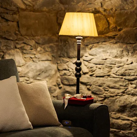 Du.val - Madeira Valley *