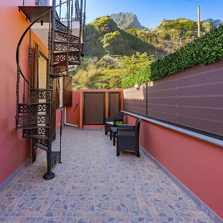 Du.val - Madeira Valley *